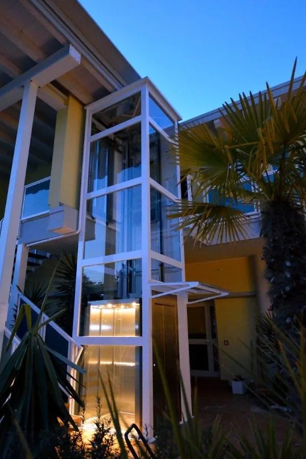 Hotel Alla Terrazza Bibione 3*,